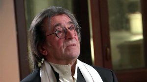 Всемирно известный дирижер Юрий Башмет принимает поздравления с юбилеем