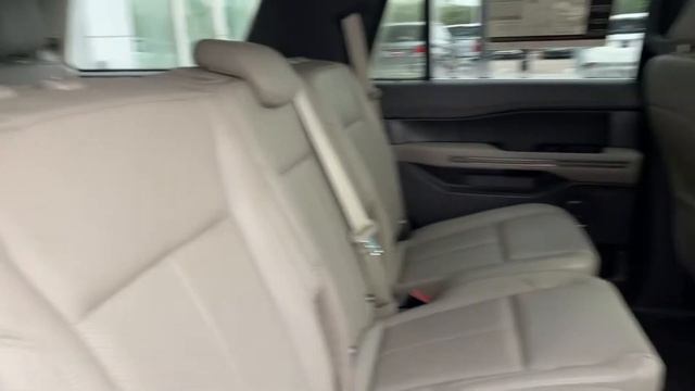 2020 Ford Expedition XLT SUV White смотреть онлайн