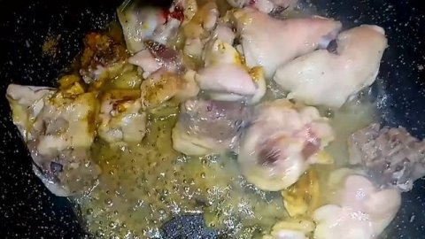 "Ленивый" плов с курицей! Рассыпчатый плов на сковороде#пловскурицей #рассыпчатыйплов #экономноемен