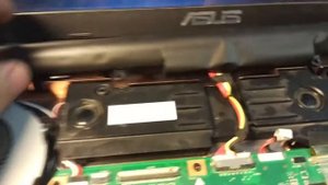 Ноутбук Asus X751M не заряжается