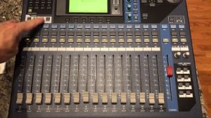 Yamaha 01V96 V2 Fader Demo