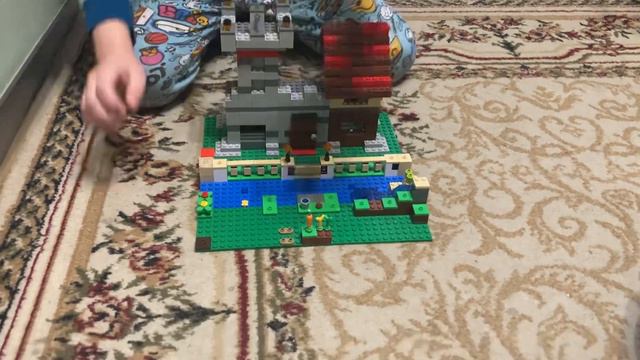 Обзор набора Лего Minecraft Замок. Майнкрафт Лего. смотреть онлайн