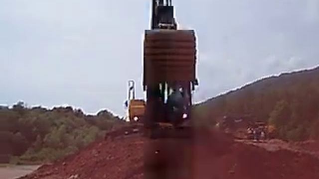 Even spelen bij Volvo in Trier смотреть онлайн