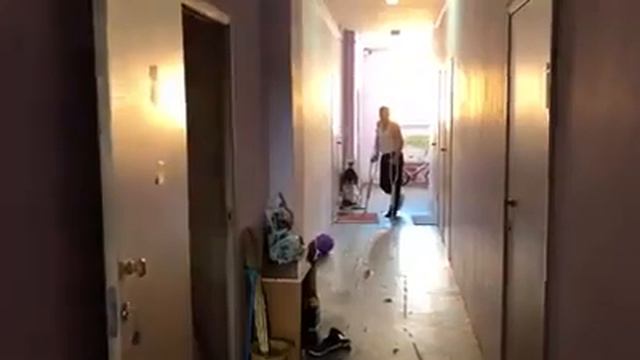 В таких условиях живут молодые врачи, приехавшие в п. Кабанбай по программе "С дипломом - в село"