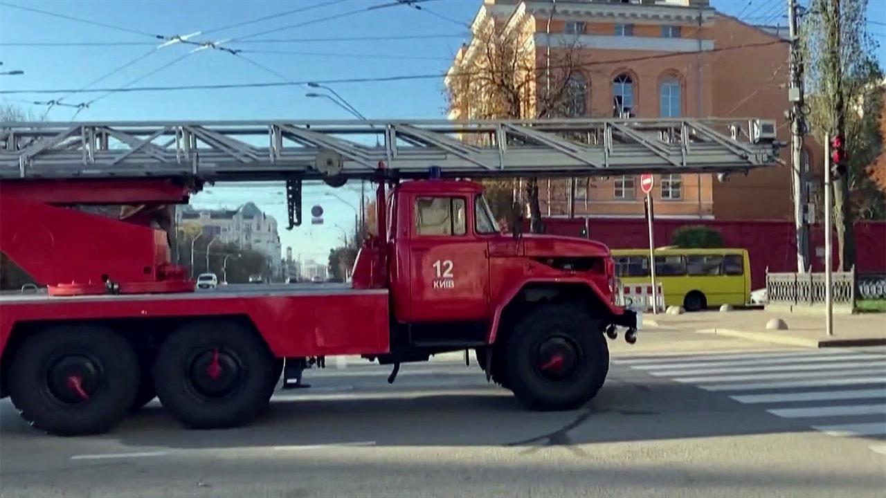 По всей Украине с утра звучит воздушная тревога