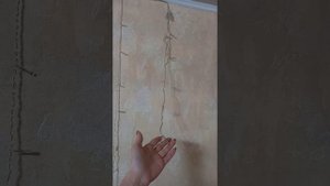 Как повесить новогоднюю гирлянду