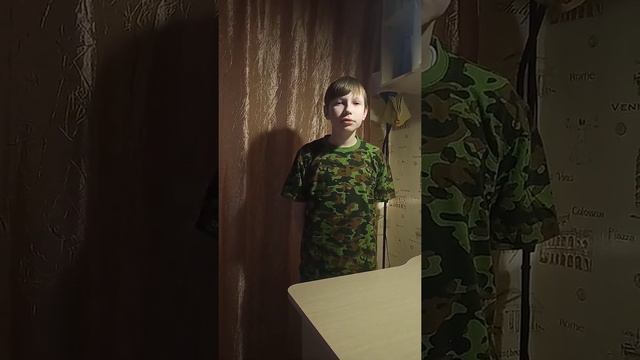 Нам нужна одна победа. Автор музыки и слов Булат Окуджава. Исполняет Владимир Хлестков. смотреть онлайн