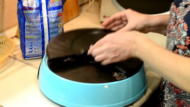 Автоматическая кормушка (Автокормушки ) для кошек или для собак  Sititek
