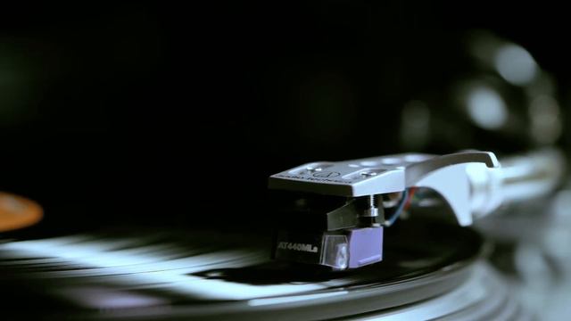 10cc - I'm Not In Love (vinyl) смотреть онлайн