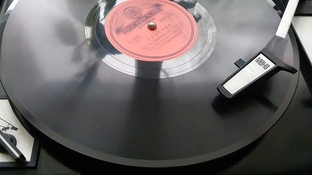 Лодочка - Павел Михайлов и Джаз-орк. п\у А.Н.Цфасмана 1939 г 78 об/мин смотреть онлайн