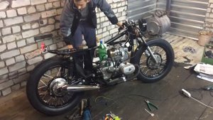 ПЕРВЫЙ ЗАПУСК ПОСЛЕ СБОРКИ / УРАЛ CAFE RACER