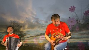 Старый клён, Одинокая гармонь, Тонкая рябина играем на балалайке.