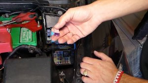POWER WINDOWS NOT WORKING. POWER WINDOWS FUSE MAZDA CX-7