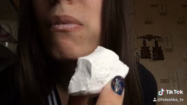 МЕЛ ПИЩЕВОЙ ❗️#мел#хруст#пищевой#асмр смотреть онлайн