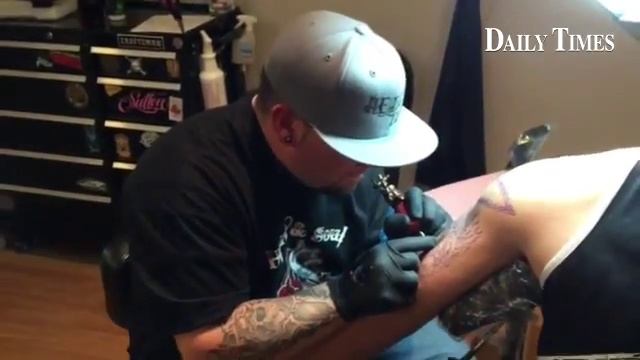 Cruz tattoos at Heart and Soul Tattoos in Aztec. #tattoo смотреть онлайн