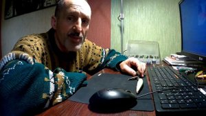 Покрываем ВОБЛЕР лаком.