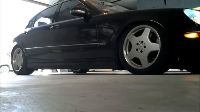 02 Mercedes Benz S600 V12 AMG ABC Suspension Demonstration смотреть онлайн