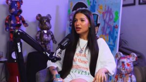 амина тендерлибае про луну ком