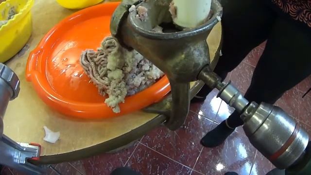 Делаем электромясорубку, из старой советской! Make Grinder From Old