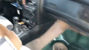 Замена штатной акустики Ауди 80 на динамики  DL audio Raven 165