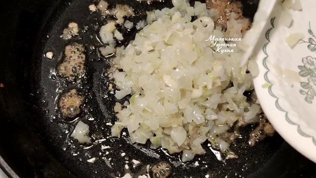 Просто, быстро и изумительно вкусно! Курица в сливочно-грибном соусе. Chicken With Mushroom Sauce!