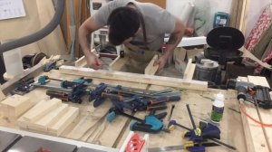 Как сделать простой стеллаж для хранения досок в мастерской своими руками