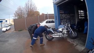 BMW R1200C - A NEW CRUISER with NEW EXHAUST SOUND!