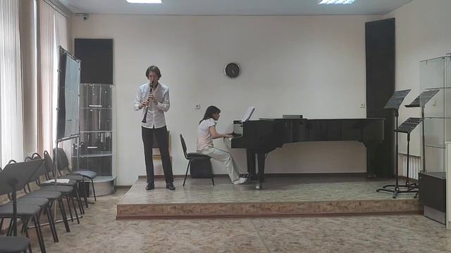 Гареев Эмиль Сен-Санс Рондо Каприччиозо
