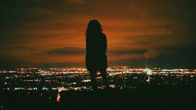 Ennja - Spaceship смотреть онлайн