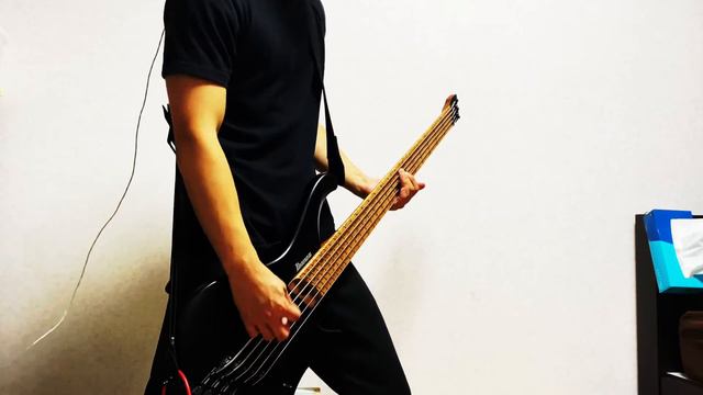 Linkin Park - Numb  ||  Bass Cover смотреть онлайн