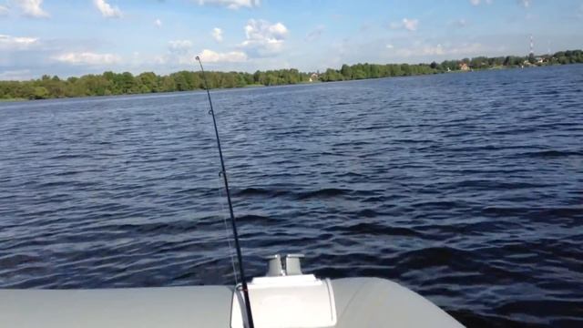 POSEIDON VIKING 320 LS + SUZUKI DF 6 смотреть онлайн