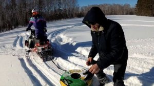 Противостояние бюджетных снегоходов! Irbis SF150L vs Irbis Dingo T150. Покатушка, тесты и веселье!