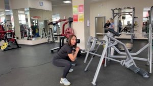 Приседания в Т грифе