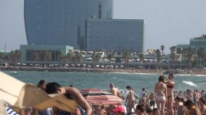 Барселона, пляж Барселонета