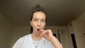 как чпокать с помощью пальца и рта. звук открытия бутылки.