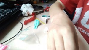 Сегодня у нас технология! Лепим человечков из воздушного пластилина!