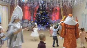 Авторская песенка "ТАНЕЦ С КОНФЕТАМИ ШУРШУНЧИКАМИ" сл. и муз. Е.Шурахова. Поёт Инна Терехова.