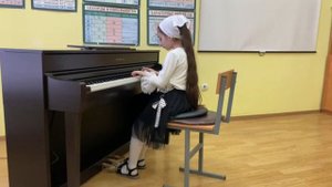 А. Гедике 'Танец" исполняет Адаева Эмилия.