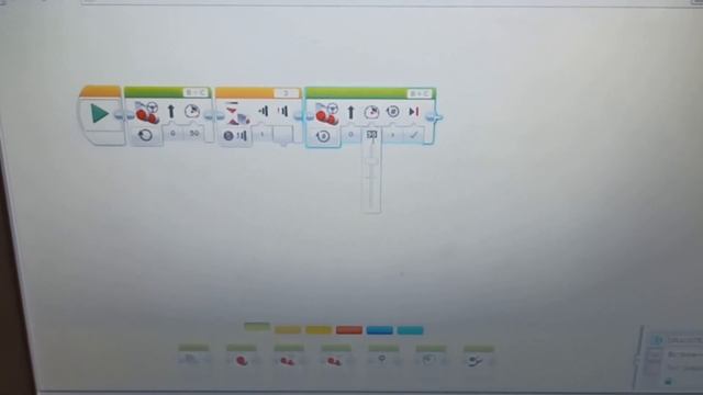 Датчик касания Робот Mindstorms EV3 смотреть онлайн