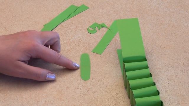 Diy Paper Crafts.   Paper Crocodiles. PAPER TRICKS