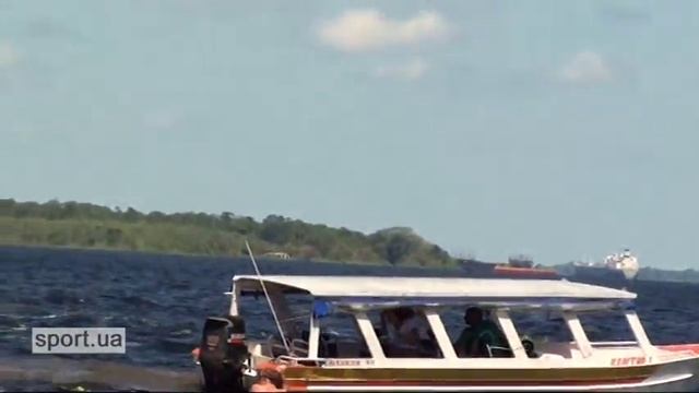Экскурсия на место слияния двух рек Риу Негру и Солимойс