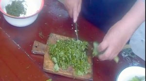 Салат из бораго, листового салата, укропа и яиц Вкусно, дёшево, полезно!