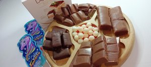 Асмр шоколадный! Хруст и приятные постукивания для вашего удовлетворения и мурашек❤️🥰💖