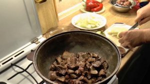 Куырдак (он же куурдак, ковурдак, казан - кабоб)..Просто и очень вкусно, недорого!