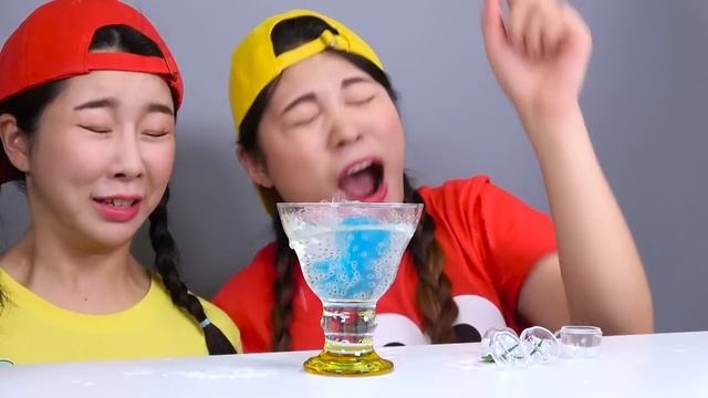 Morango Tanghulu Geléia de tangerina Mukbang DONA смотреть онлайн