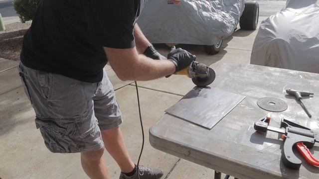 WILLYS JEEP RESTORATION PROJECT- STEERING BREAKDOWN AND BATTERY BOX смотреть онлайн