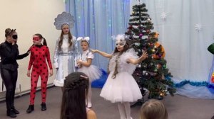 Новогоднее представление "Леди Баг и Супер Кот спешат на помощь" Студия танца " MMDANCE"  Курск