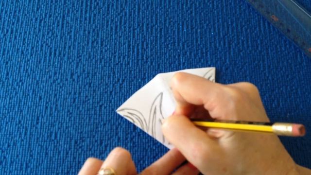 DIY. Новогодние ПОДЕЛКИ - Как сделать красивую СНЕЖИНКУ своим руками!! смотреть онлайн