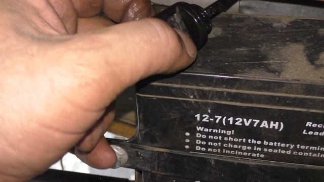 Откуда Бензин в Масле Двигателя Бензогенератора Из Мастерской