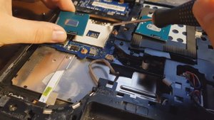 Прокачал ноутбук! Core i5 вместо пентиума + SSD 240GB + 8GB DDR3 + 500GB